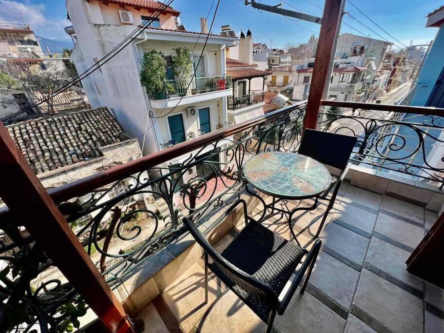 Στούντιο Κέντρου Άνω Πόλης Πάτρας Apartment Exterior foto