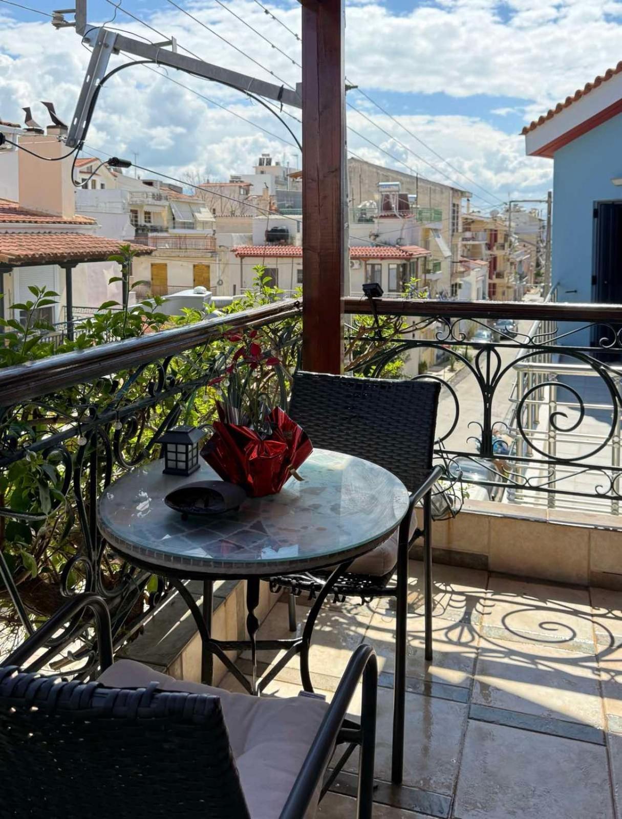 Στούντιο Κέντρου Άνω Πόλης Πάτρας Apartment Exterior foto